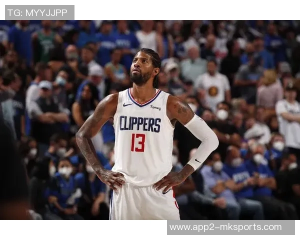 外线火力全开保罗乔治半场狂砍17分三分球命中率高达80