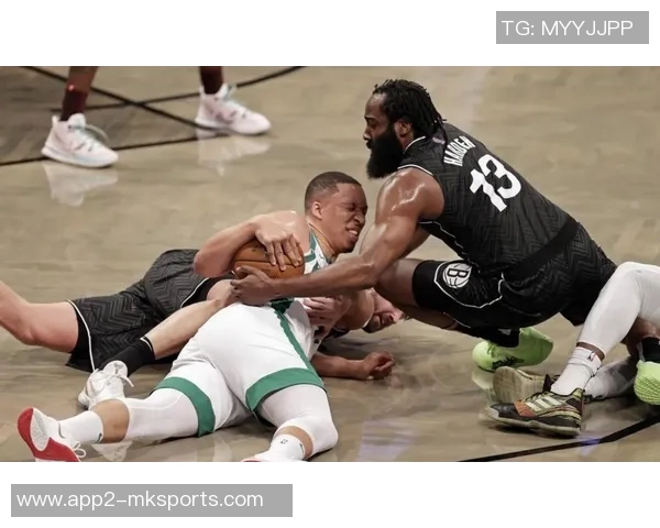 泰森赞哈登超强领导力与求胜欲望超出预期展现出强烈赢球渴望 泰森赞哈登超强领导力与求胜欲望超出预期展现出强烈赢球渴望